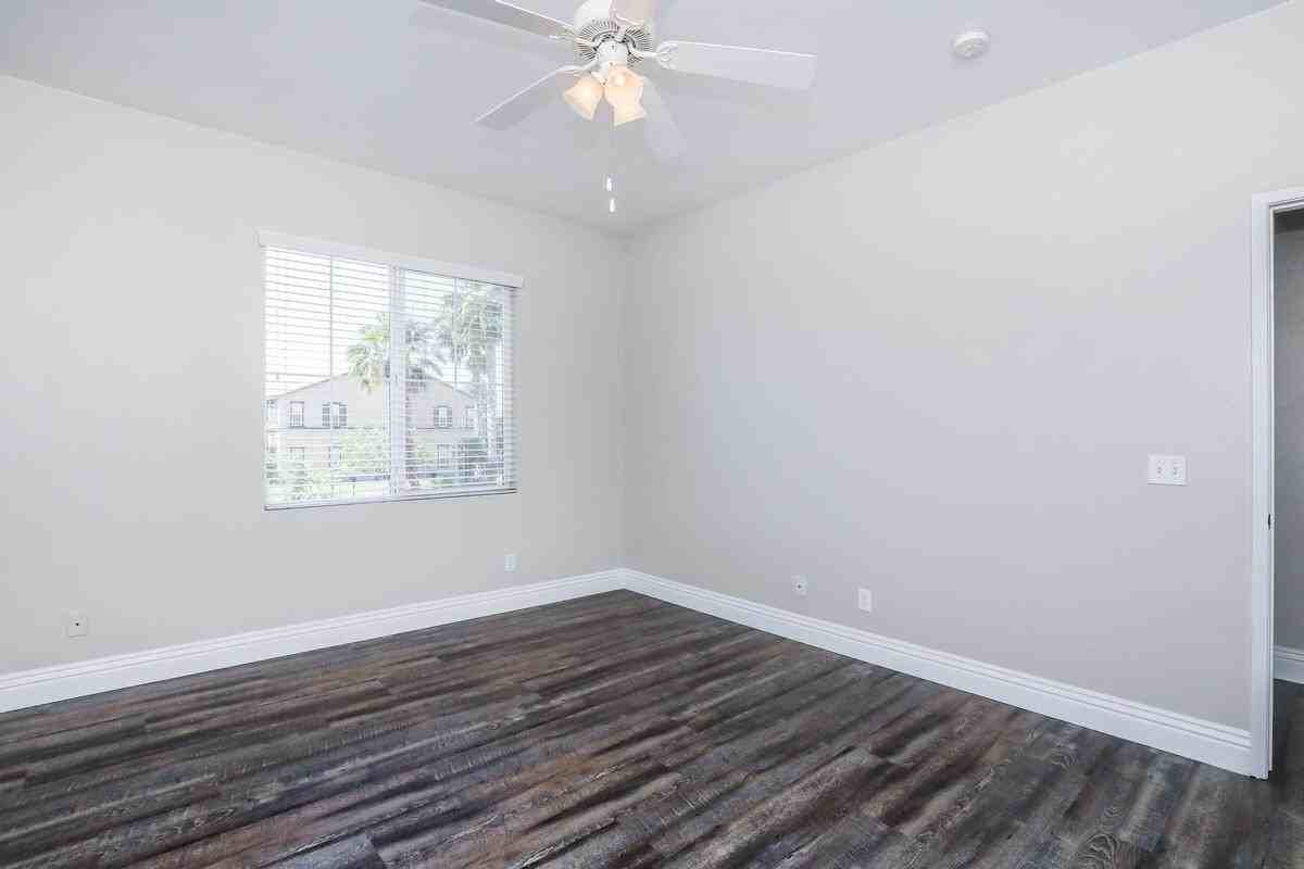 14374 Borego Rd - Photo 3 of 50