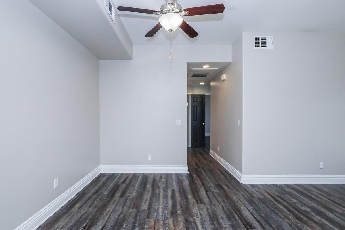 14374 Borego Rd - Photo 2 of 50