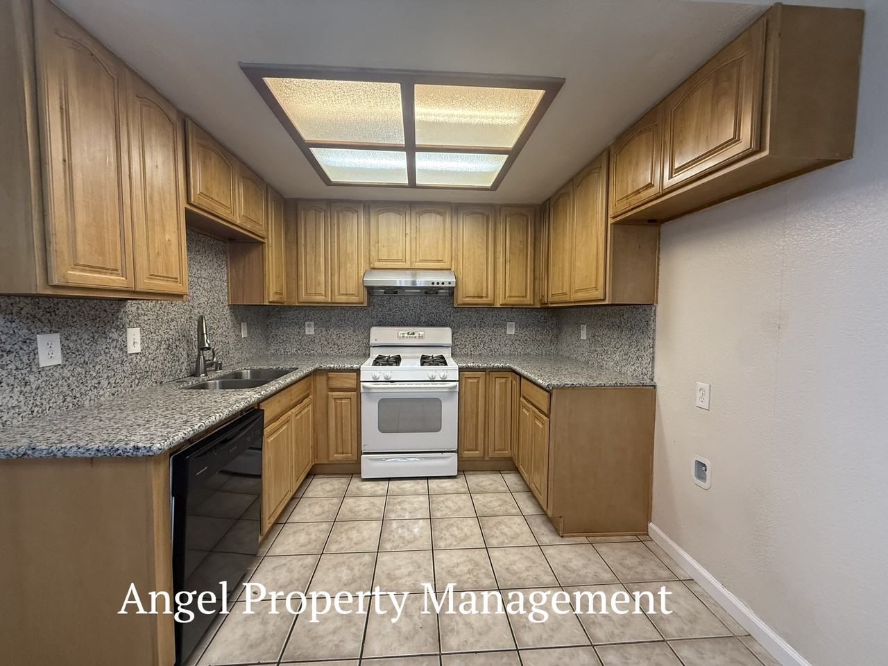 6557 37th Ave #1 - Photo 5 of 16