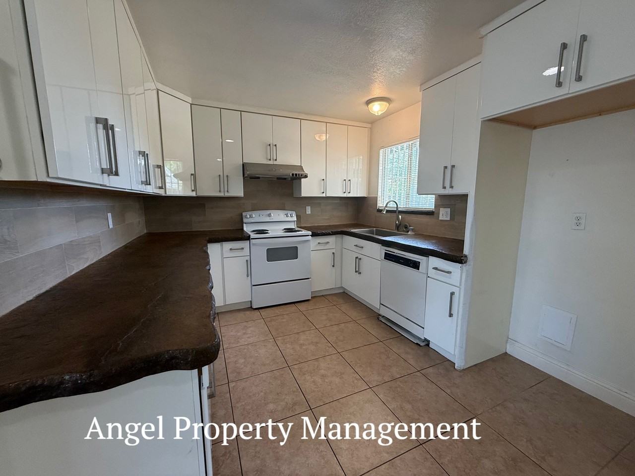 6932 Richman Way #1 - Photo 3 of 19