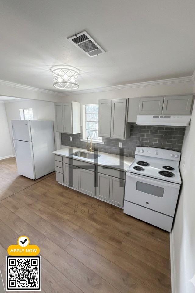 2115 Barron Pl #1 - Photo 5 of 6