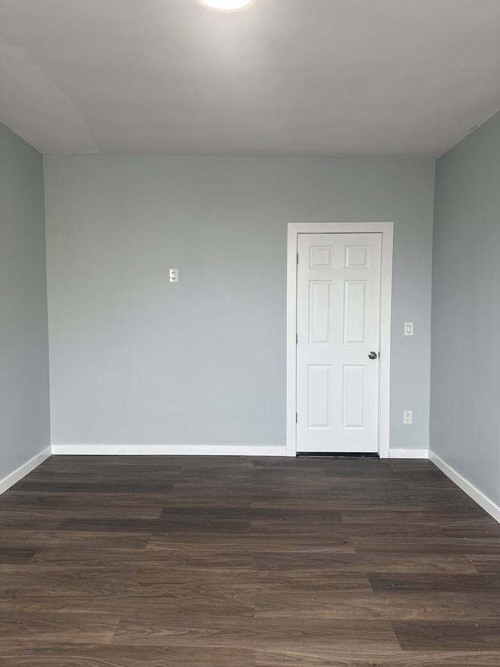 154 Radford St Apt 4c #4C - Photo 3 of 7