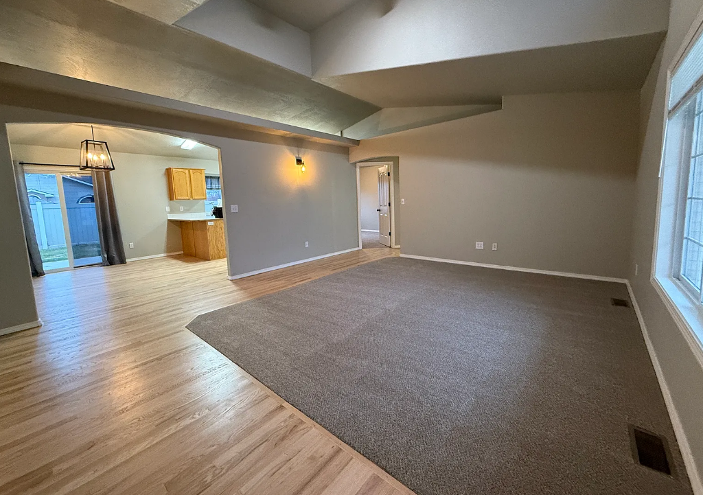 2901 N Valam Ave - Photo 5 of 7