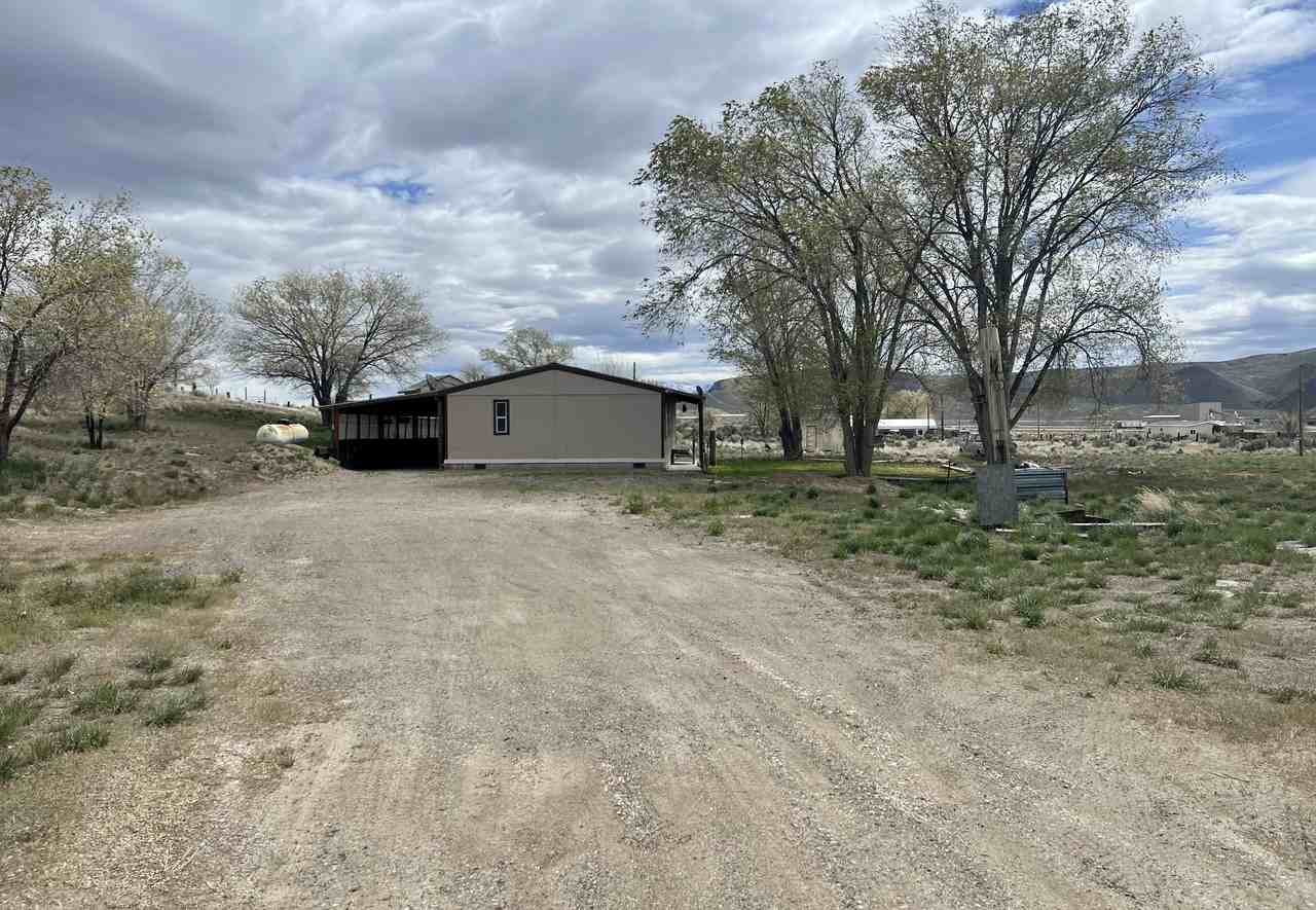 5296 Comanche Ave - Photo 2 of 35