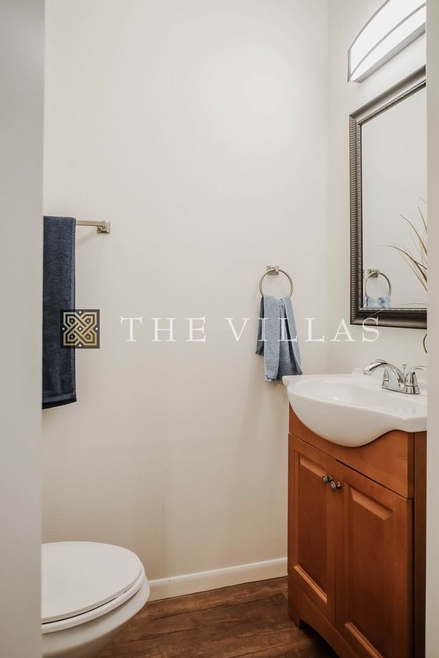 303 Vista Alta St - Photo 4 of 13