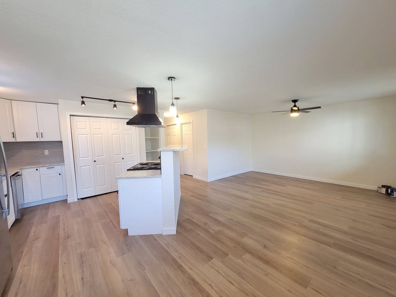 1109 S Olympia Pl #A - Photo 4 of 15