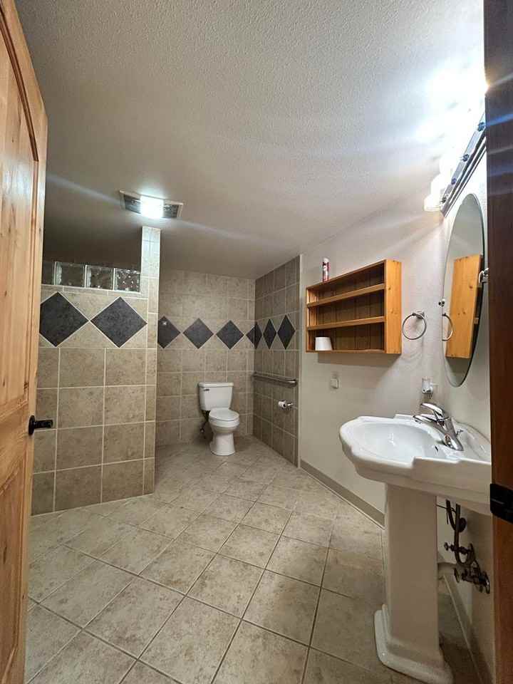 118 Kent Ln - Photo 4 of 21