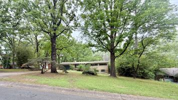 featured image of 102 Blueridge Pl #1