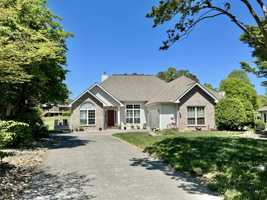 featured image of 320 Tigitsi Way #1