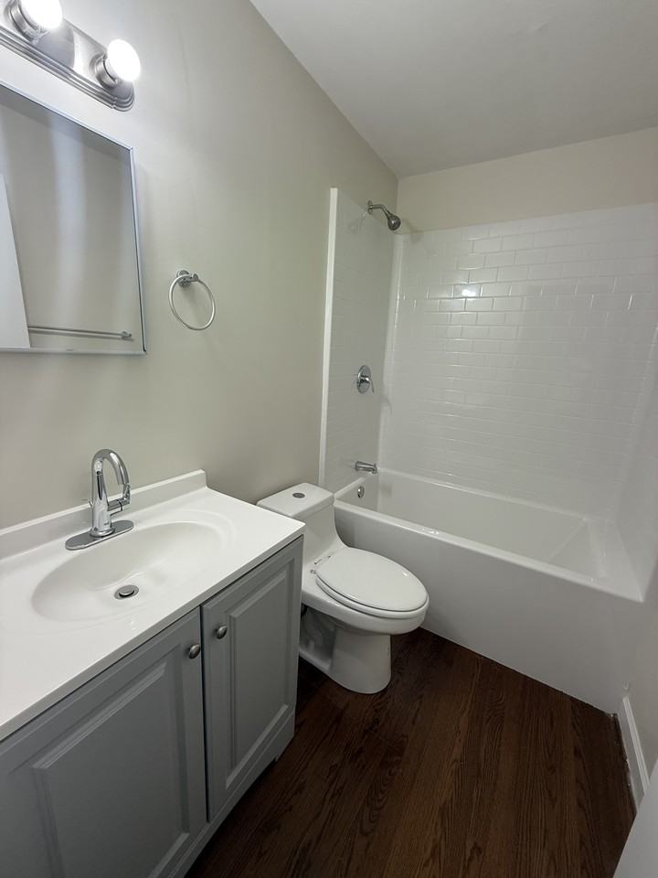 424 Tupelo Way #1 - Photo 5 of 10