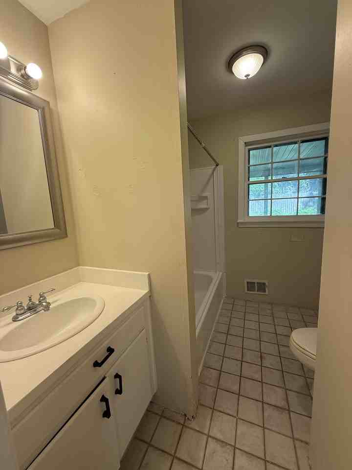 1332 4th Way Nw #1 - Photo 5 of 9