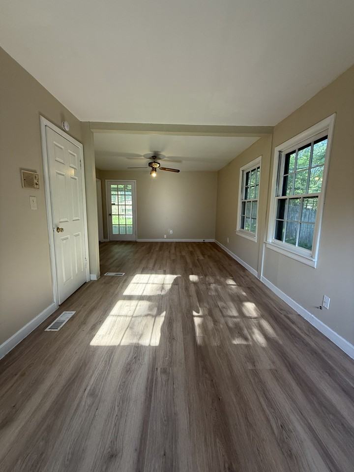 1332 4th Way Nw #1 - Photo 6 of 9