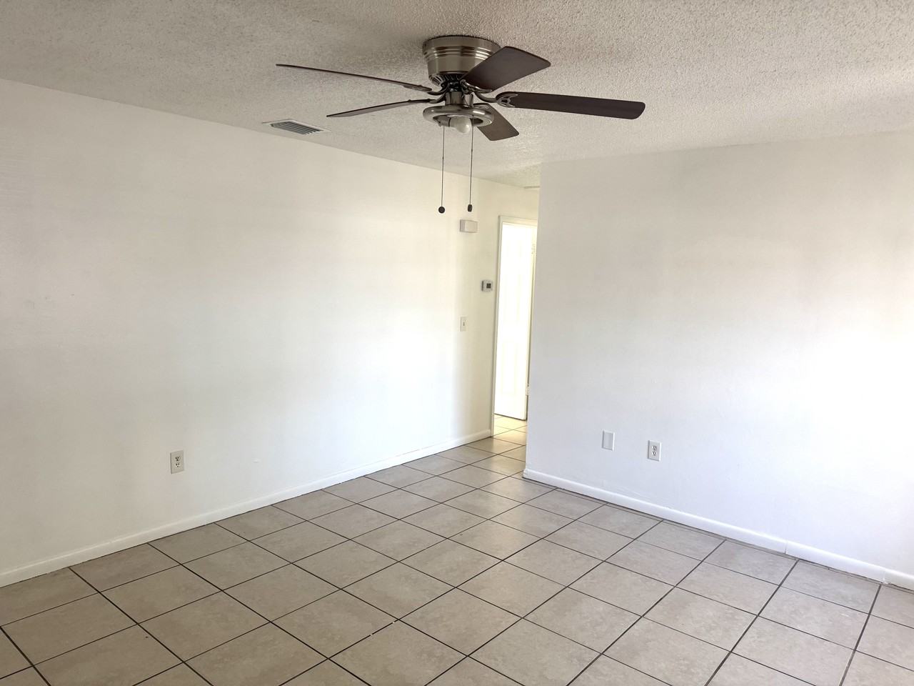 8521 Chinaberry Dr #1 - Photo 3 of 10