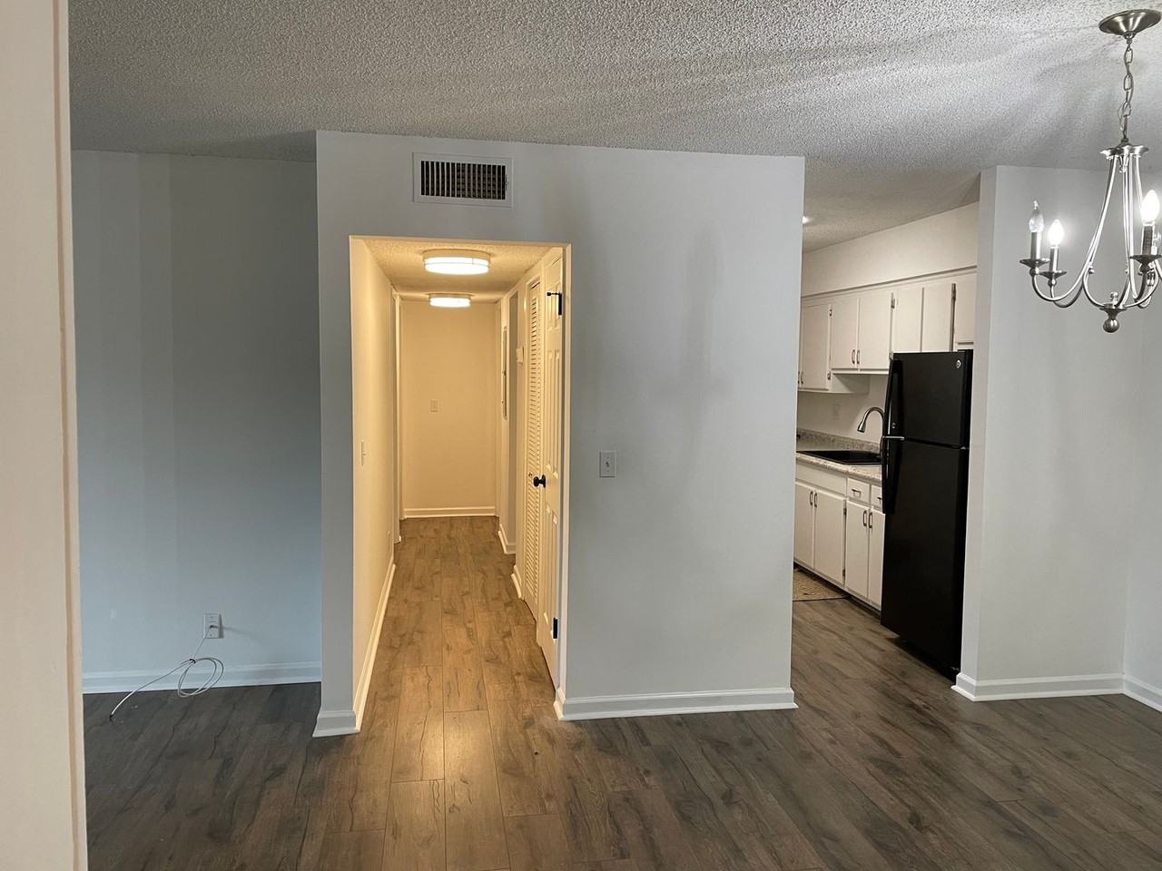 515 Basswood Ave #C39 - Photo 2 of 24
