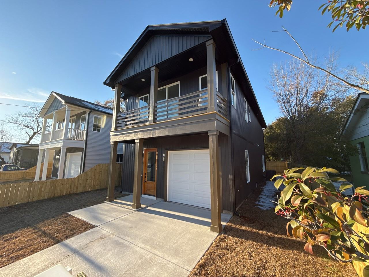2018 Riverview Ave #1 - Photo 2 of 27