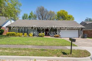 7337 7337 S 74th Ave E - Photo 1 of 1