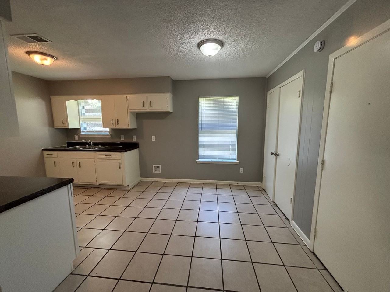 5168 Corkwood Dr - Photo 7 of 18