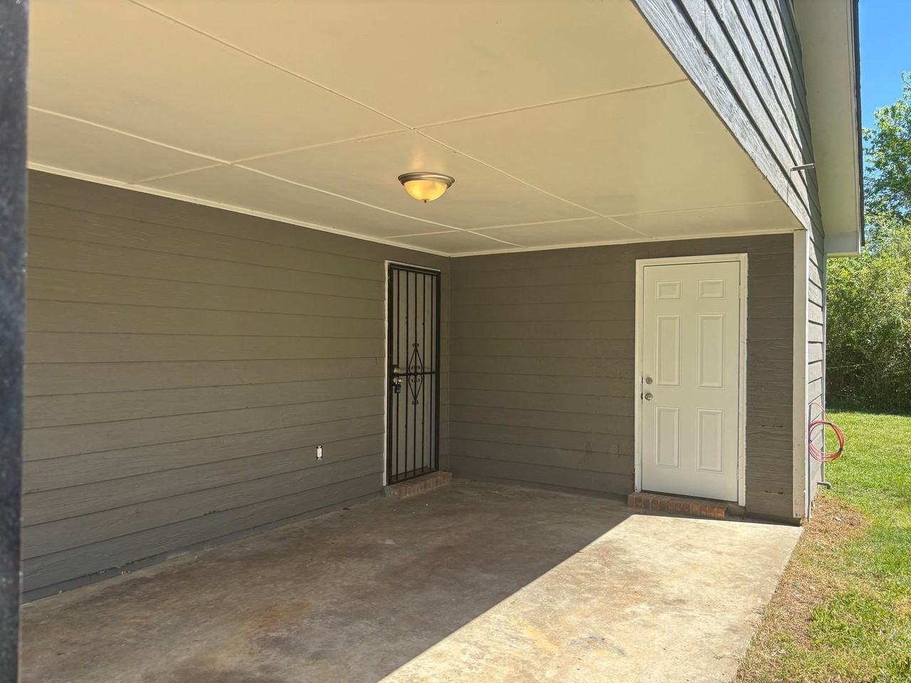 5168 Corkwood Dr - Photo 3 of 18