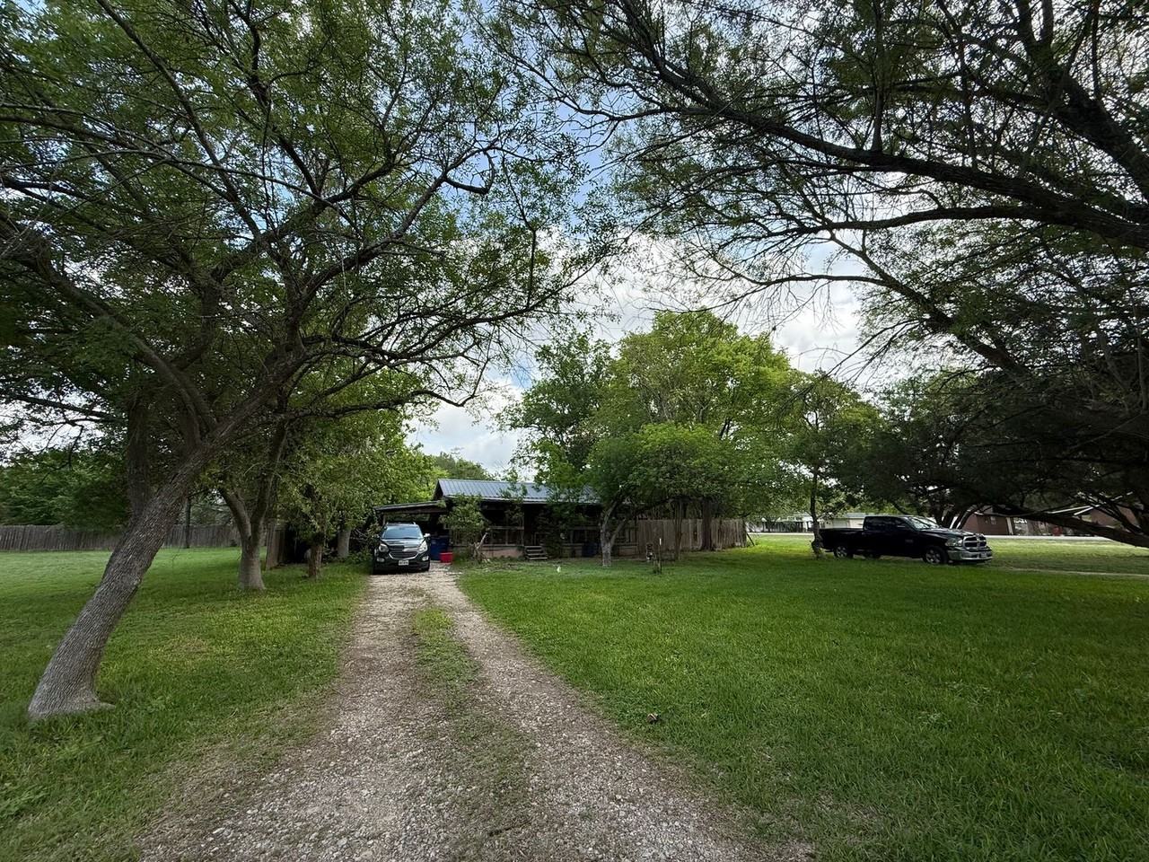 624 Live Fls - Photo 3 of 30