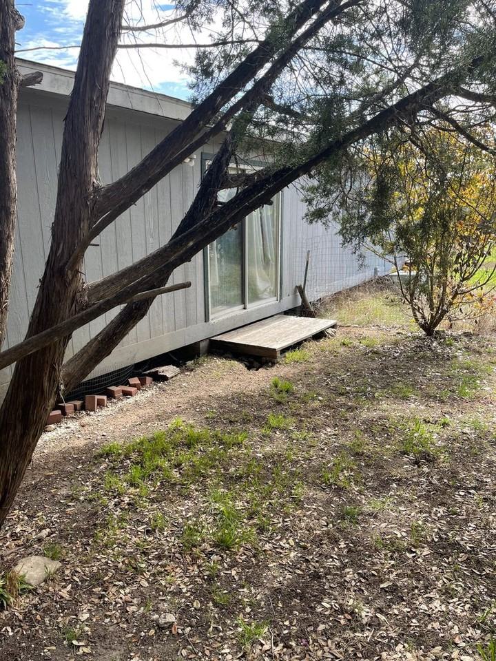 144 Sonnyland Dr - Photo 7 of 19