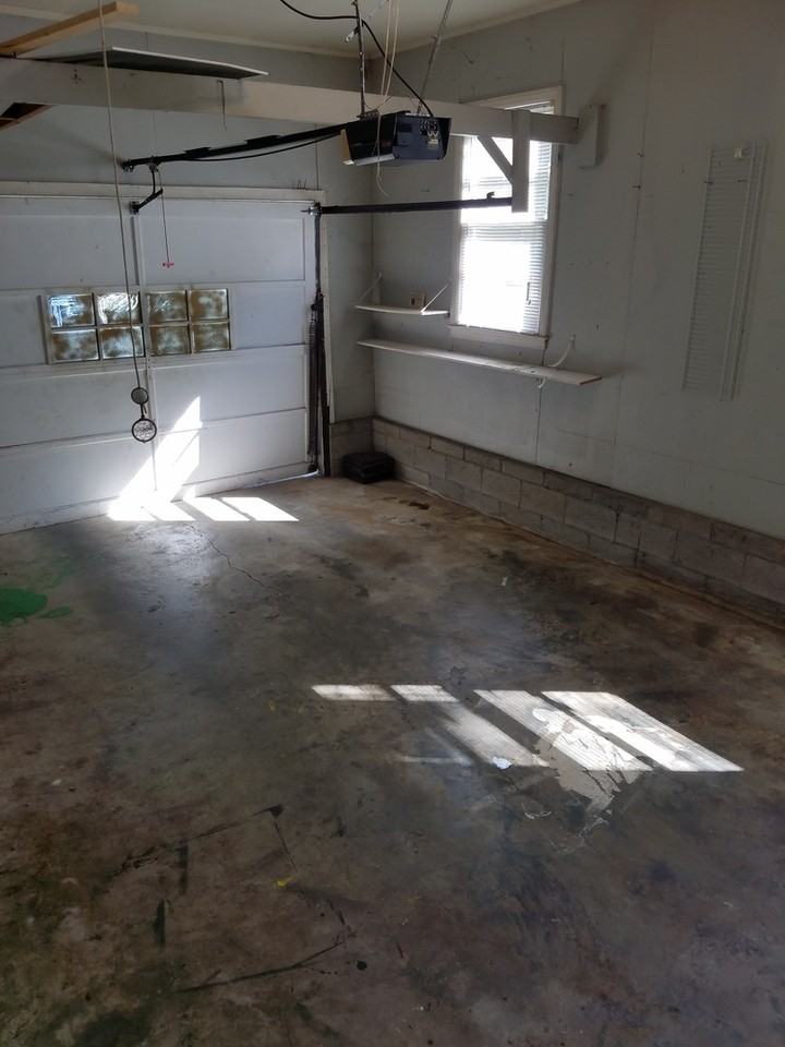 2805 Woodlawn Ave Nw - Photo 6 of 8