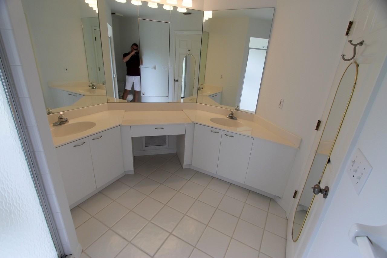 2880 Citrus Lake Dr #Q201 - Photo 7 of 19