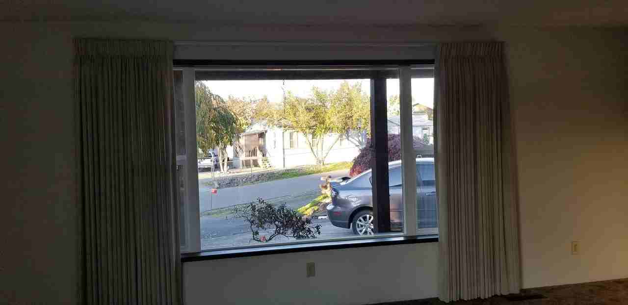 437 Indian Ln - Photo 3 of 50