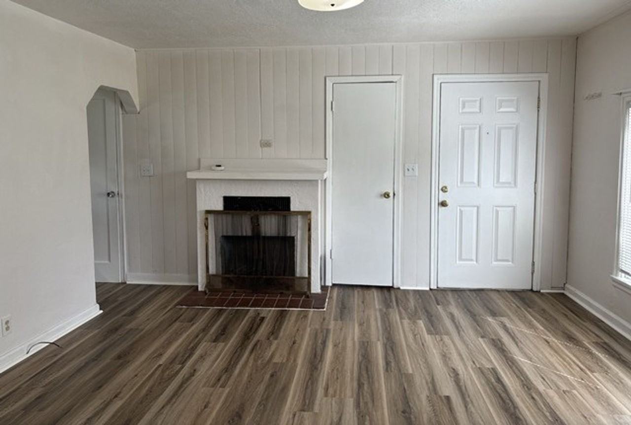 2915 Jensen St Ne - Photo 2 of 13