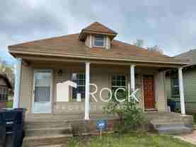 SW 23rd St Duplex - Photo 1 of 1