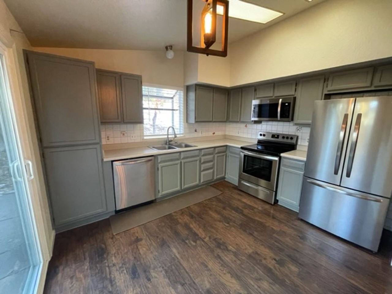 6030 Diplomat Dr - Photo 3 of 9