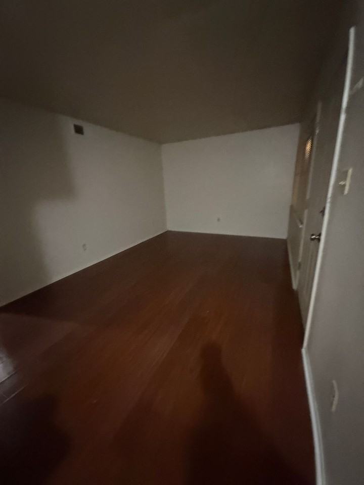 705 W Calle Sur St - Photo 5 of 7