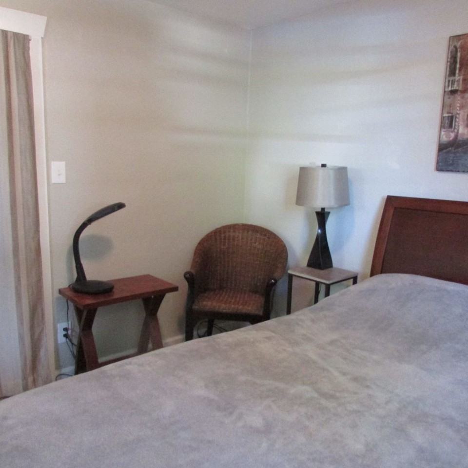 457 N Johnson Ave - Photo 7 of 16