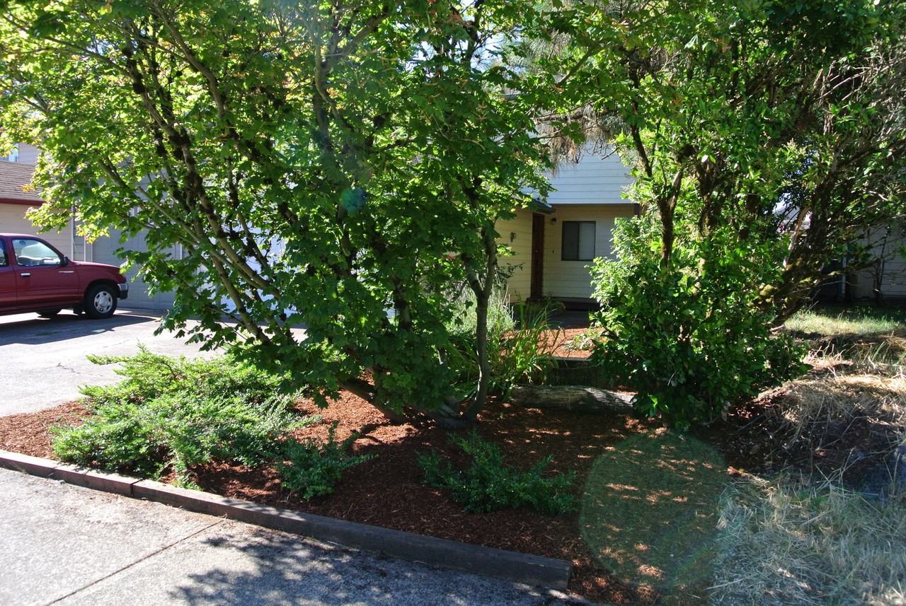 206 Ne Powderhorn Dr - Photo 2 of 19