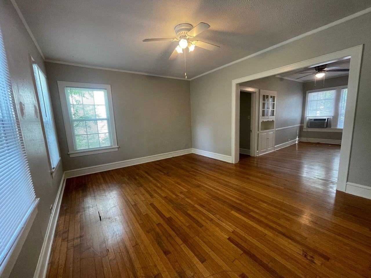 553 Gladstone Blvd #A - Photo 2 of 15