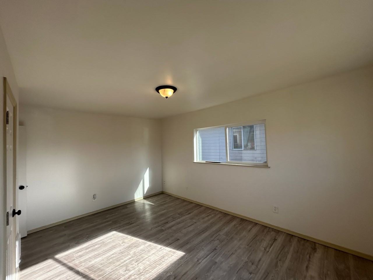 332 18th Ave - Photo 7 of 15