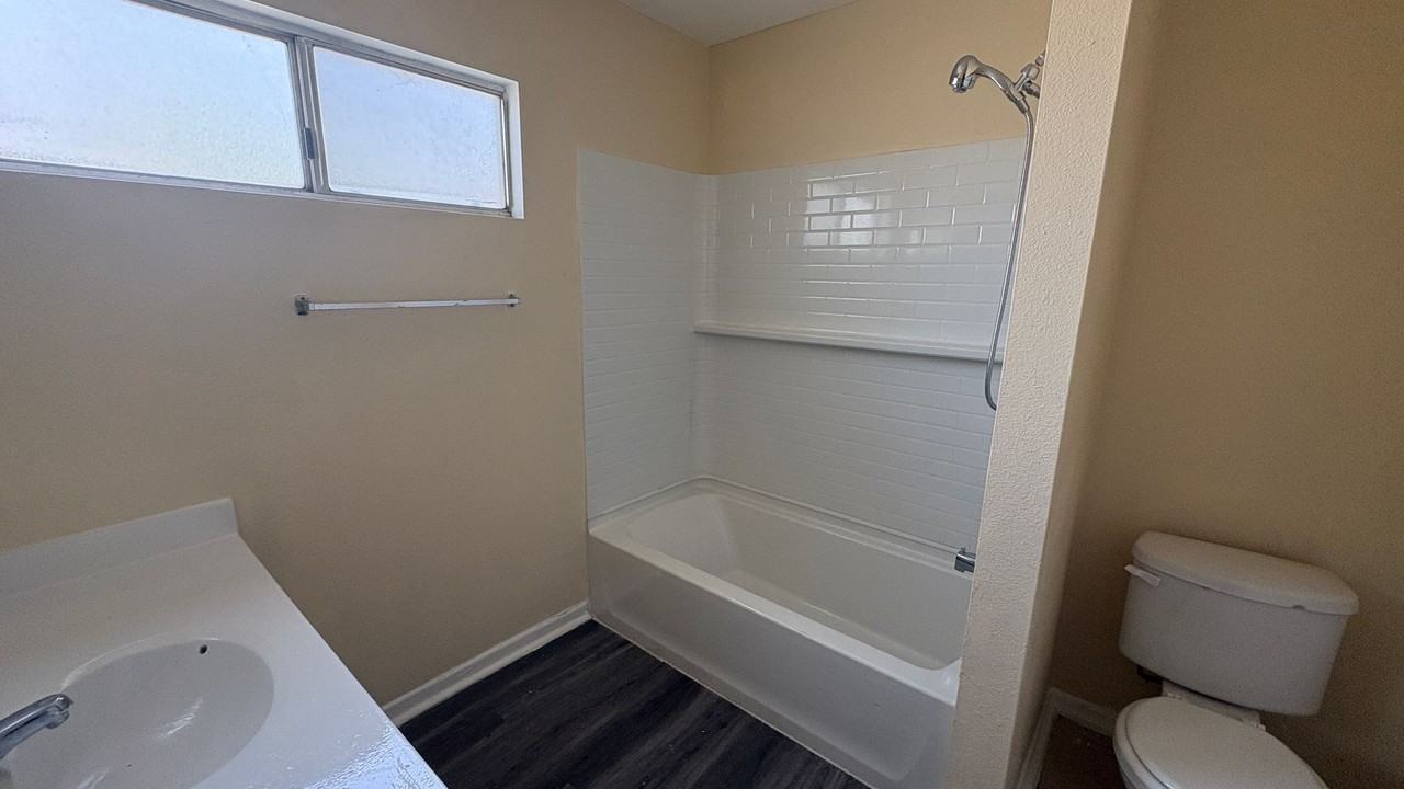 1025 N Tippecanoe Ave #232 - Photo 7 of 8