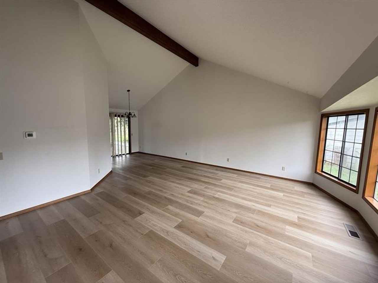 17565 Nw Woodmere Ct - Photo 2 of 16