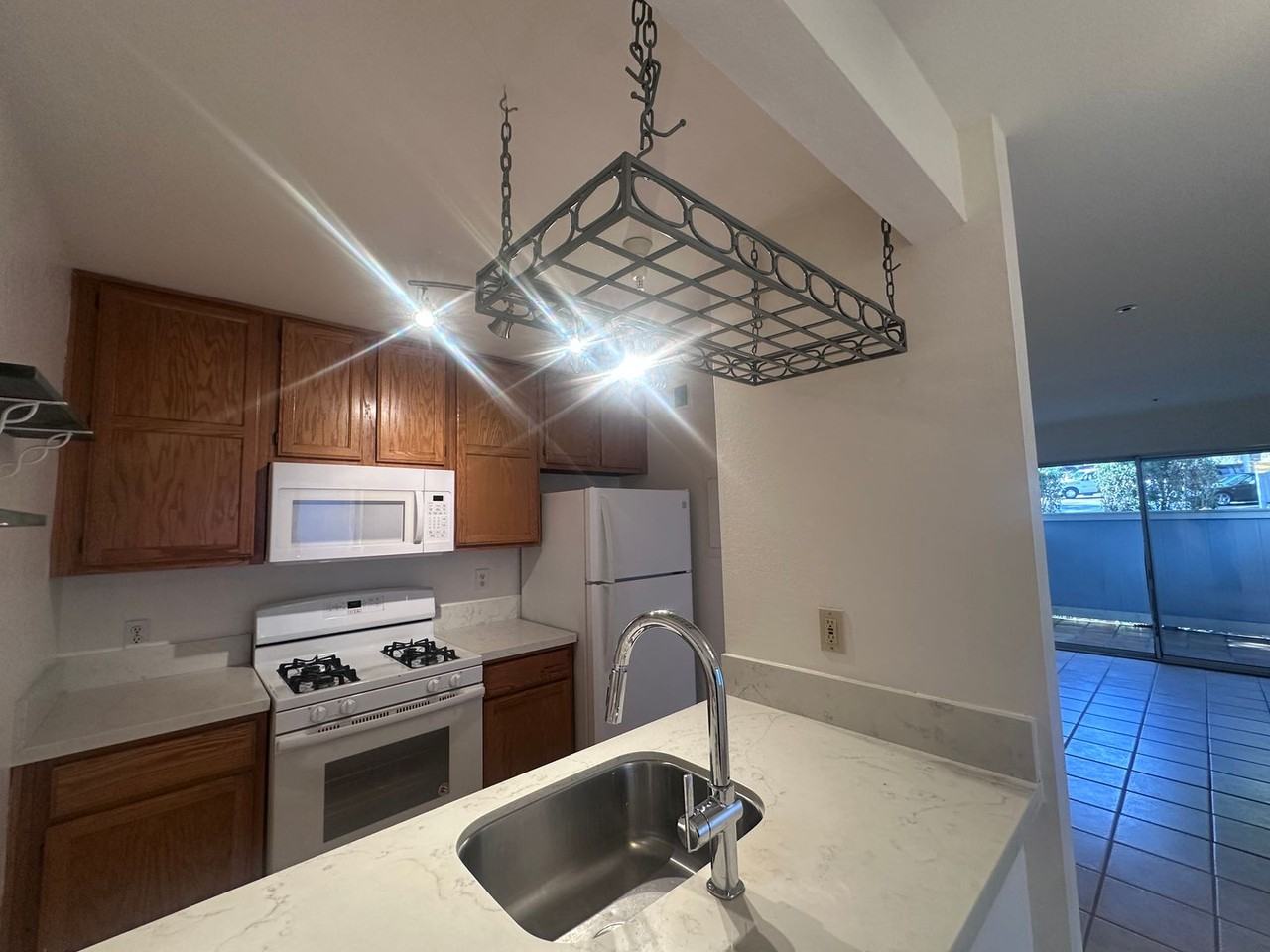 4555 Oak Glen Dr - Photo 2 of 13