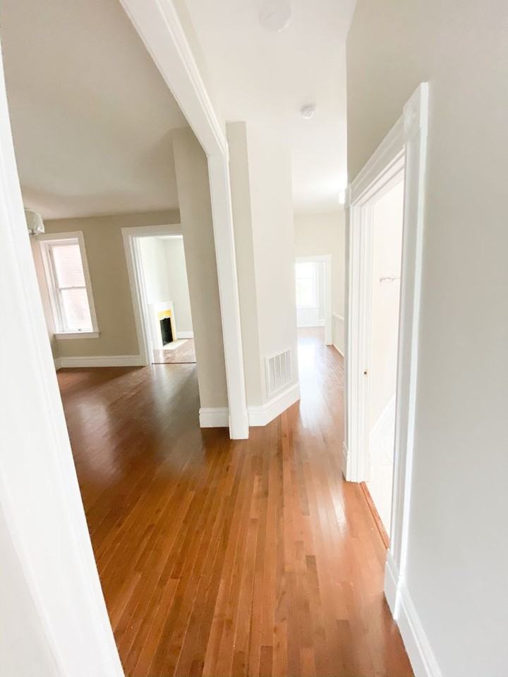 3534 Nebraska Ave - Photo 3 of 5