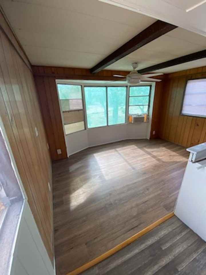 6323 N Van Ark Rd - Photo 2 of 6