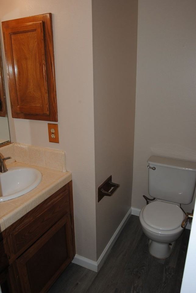 4620 Gorbett Ln - Photo 6 of 15