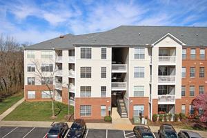 featured image of 300 Riverbend Dr #4B
