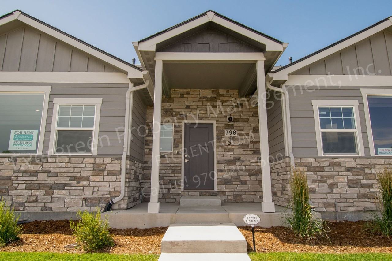 298 E Chestnut St - Photo 4 of 34