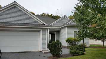 featured image of 14 Apple Blossom Dr