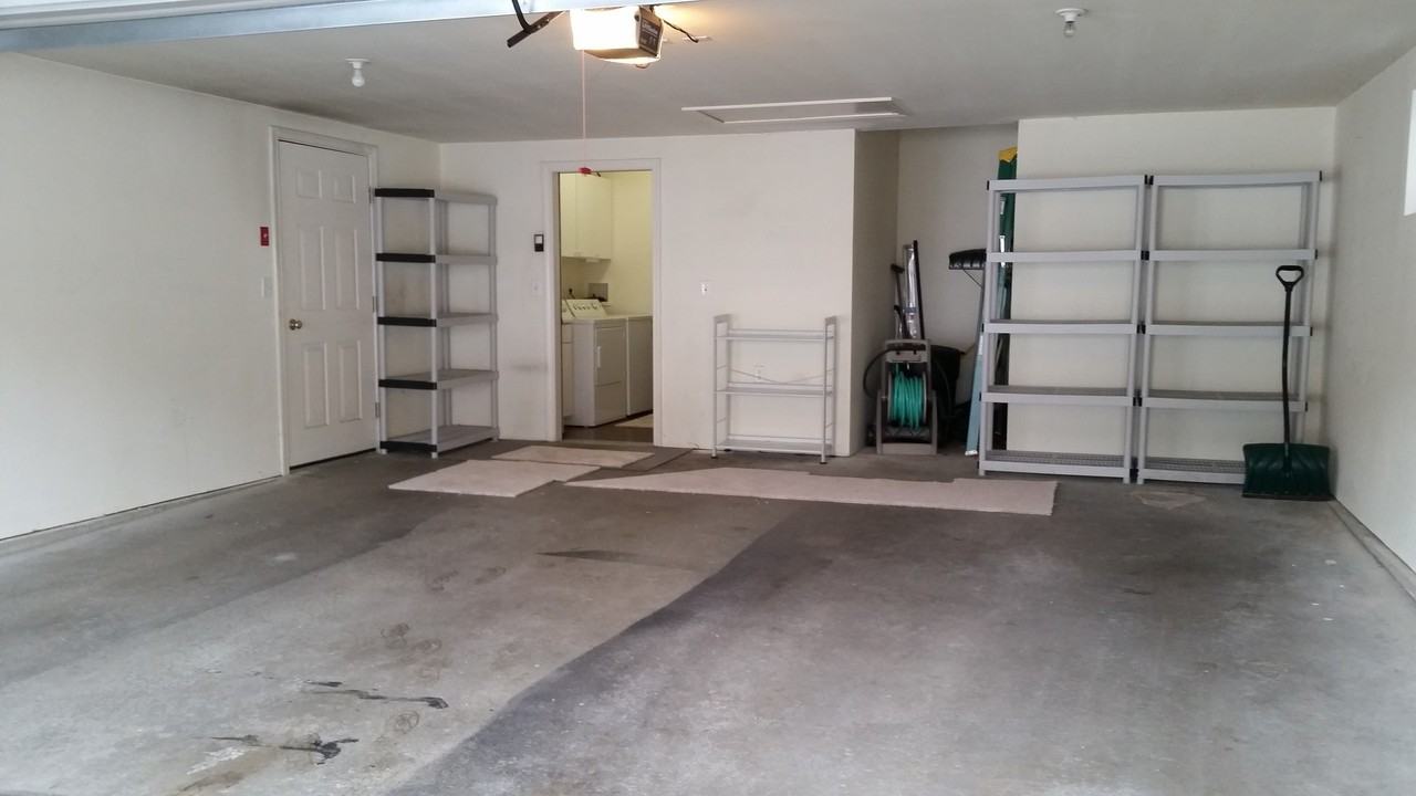 14 Apple Blossom Dr - Photo 2 of 15