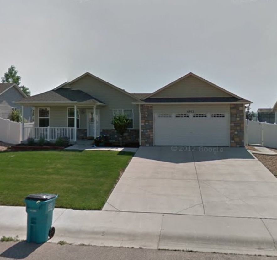 6912 Lee St - Photo 7 of 8