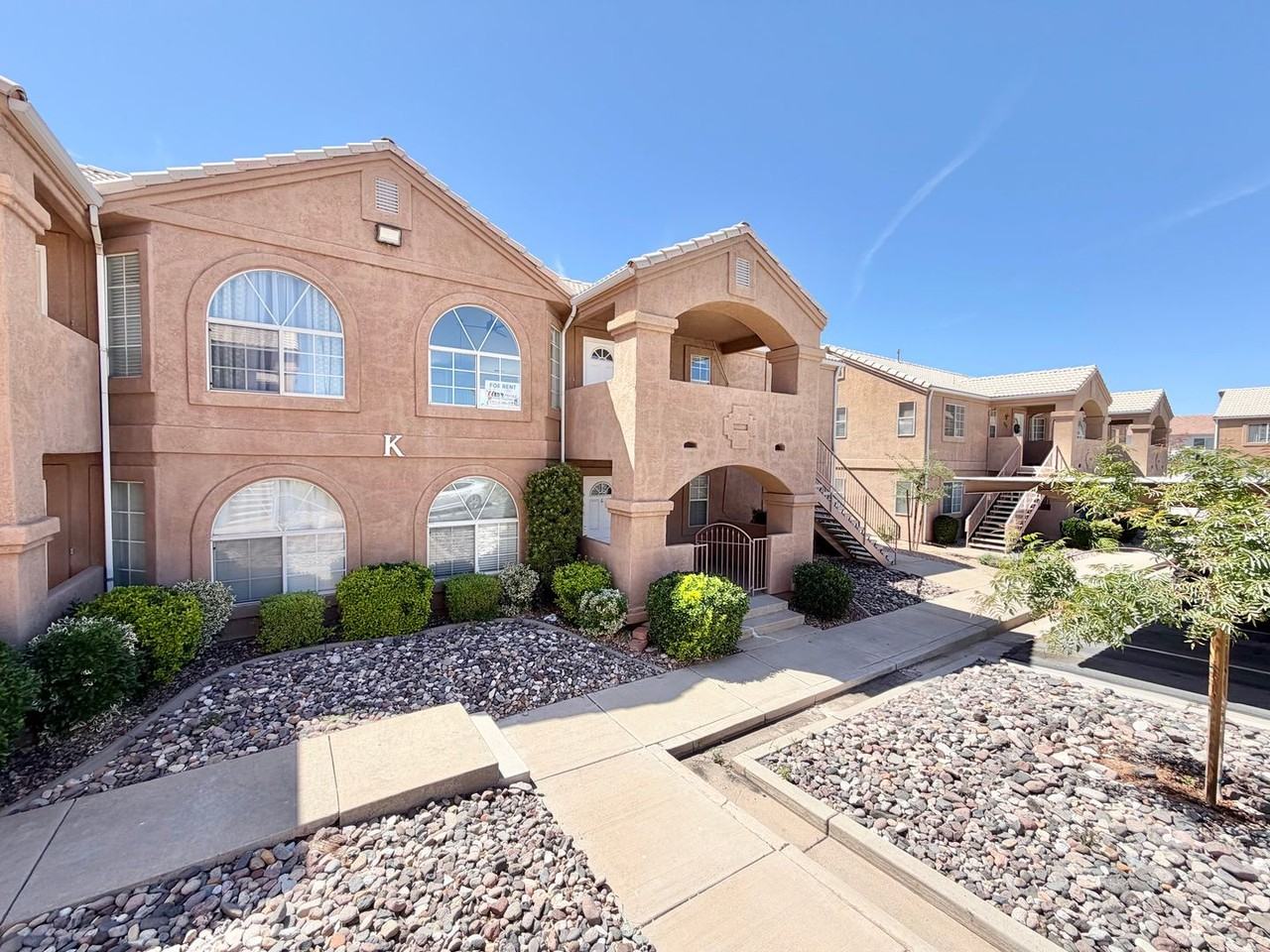 1122 E 300 S #K221 - Photo 4 of 28