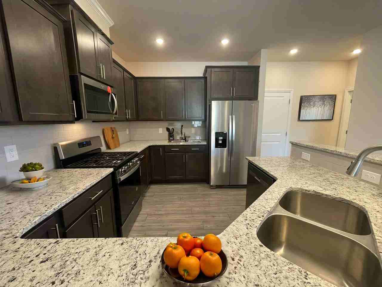 2421 Hedge Maple Dr - Photo 6 of 26