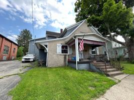 featured image of 1154 Walnut St