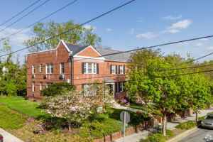 featured image of 4000 47th St Nw